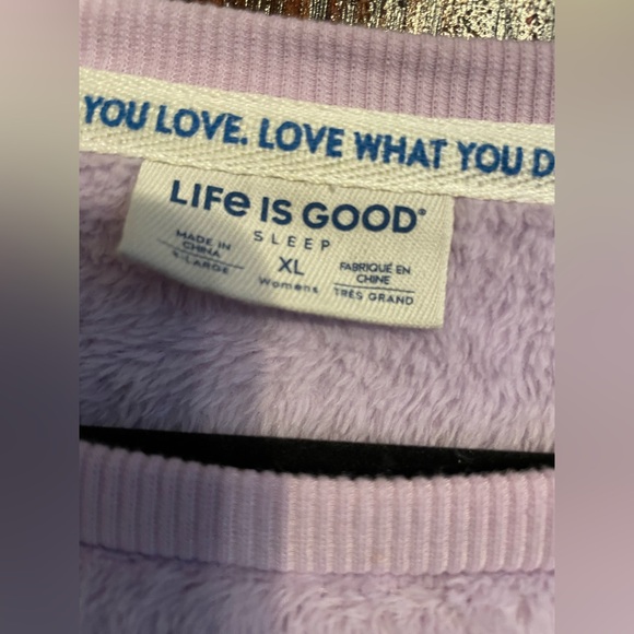 Life is Good Pajama set cute, comfortable XL see picture for easy fix call out - Picture 3 of 4